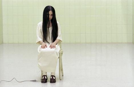Fetița-fenomen din horrorul &bdquo;The Ring&rdquo; a murit la doar 35 de ani. Detalii cutremurătoare despre decesul lui Daveigh Chase