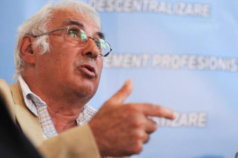 A murit doctorul Bogdan Marinescu. Povestea medicului care a ajutat-o pe Adriana Iliescu să devină mamă la 66 de ani