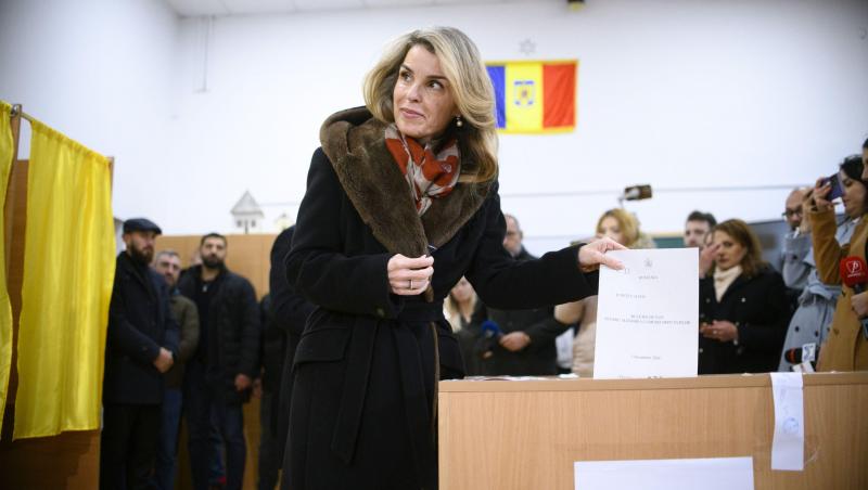 Afacerea Cristelei Georgescu s-a prăbușit după campania prezidențială. De ce nu se mai caută cărțile soției lui Călin Georgescu