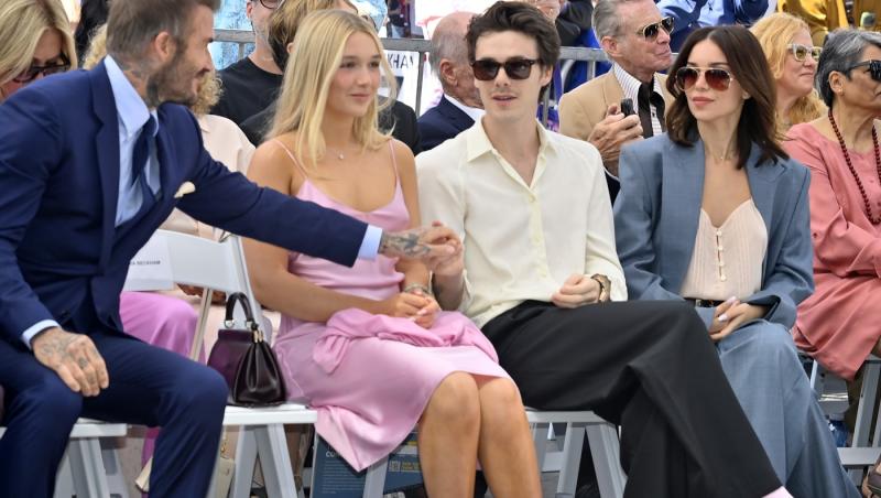 Mezina lui David și Victoria Beckham, magnet de priviri. Harper a surprins cu noul look, de domnișoară