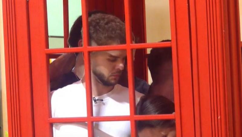 Mireasa, sezon 13. Ce s-a întâmplat la task-ul „cabinei telefonice”. O situație l-a scos din sărite pe Alexandru: „M-ai împins!”