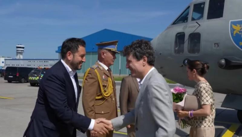 Mirabela Grădinaru, o apariție inedită la vizita oficială din Polonia. Ce ținută a purtat partenera de viață a lui Nicușor Dan