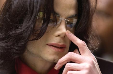 De ce purta Michael Jackson plasturi pe nas. Adevărul a fost dezvăluit chiar de fostul său bodyguard: &bdquo;Era preferata lui&rdquo;