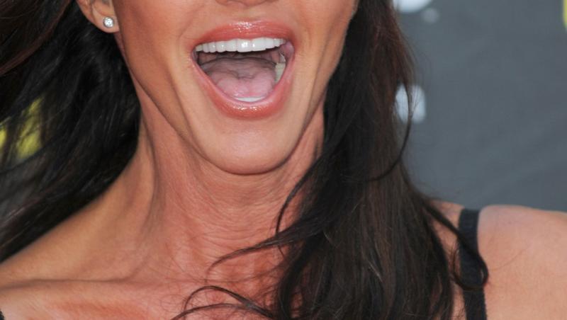 „Primul supermodel din lume” a ajuns de nerecunoscut după ultima intervenție estetică. Cum arată Janice Dickinson la 71 de ani