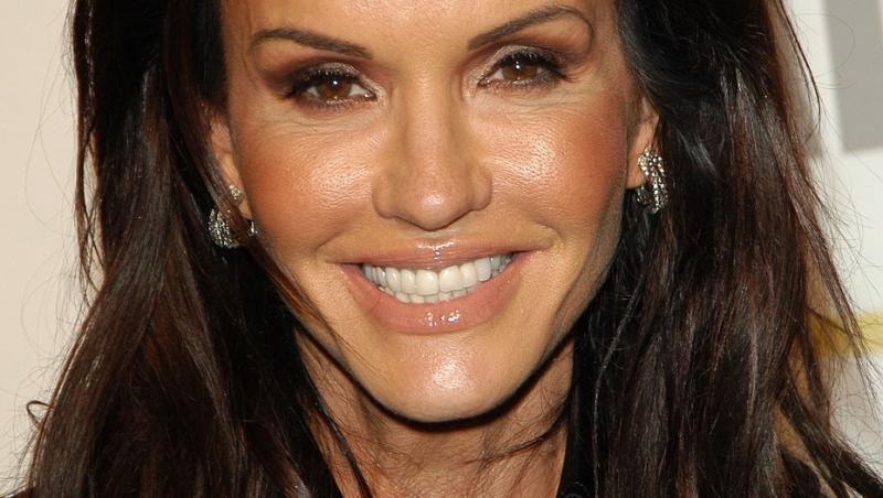 „Primul supermodel din lume” a ajuns de nerecunoscut după ultima intervenție estetică. Cum arată Janice Dickinson la 71 de ani