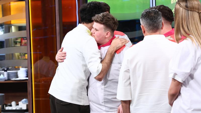 Chefi la cuțite, 8 iunie 2026. Dublă eliminare dureroasă. Ce băieți părăsesc emisiunea înainte de semifinală