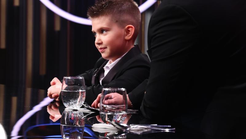 Semifinala Chefi la cuțite - Viitorul are gust. Celebrități alături de copiii lor au jurizat preparatele micilor bucătari