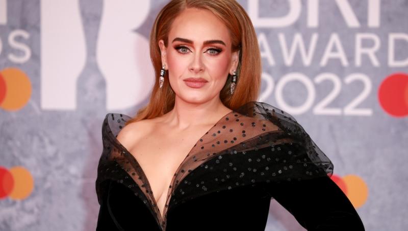 „Doamne, ce și-a făcut?”. Adele, criticată dur după ultima apariție. Fanii s-au declarat îngrijorați: „Lasă-ți chipul în pace!”