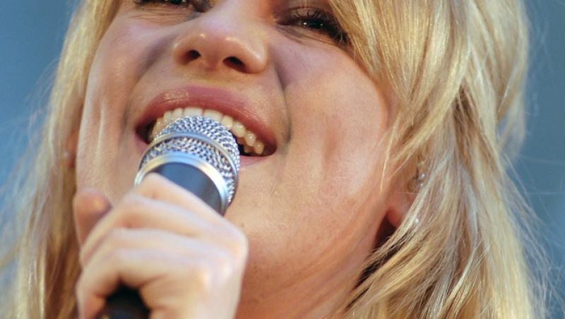 Era una dintre cele mai frumoase artiste ale anilor 2000, însă o tragedie i-a marcat destinul. O recunoști?