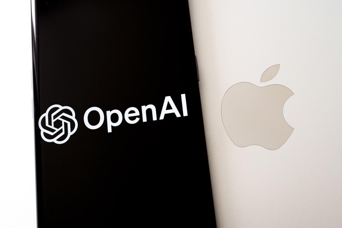 Apple a dat &icirc;n judecată OpenAI. De ce e acuzată compania AI