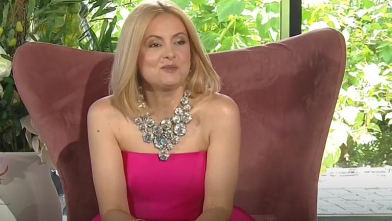 Finala sezonului 13 Mireasa. Simona Gherghe, apariție splendidă. Cum arată ținuta îndrăgitei prezentatoare