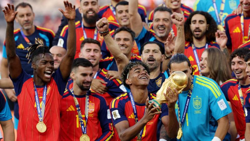 Spania este noua Campioană Mondială după ce a învins Argentina, în cea de-a 39-a zi lider de piaţă, cu record de audiență