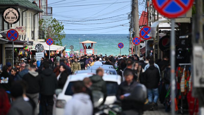 Cât a ajuns să coste un șezlong în Vama Veche în 2026. Cât de scumpă a devenit relaxarea pe plajă