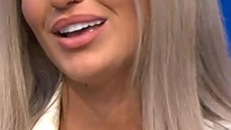 Cum arată Ella Vișan în costum de baie. Imaginile rare cu fosta concurentă i-au făcut pe fani să privească de două ori