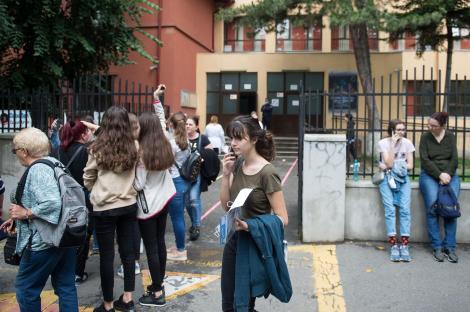 Se schimbă admiterea la liceu &icirc;n 2027. Regulile noi care &icirc;i vizează pe elevii ce vor la colegiile naționale