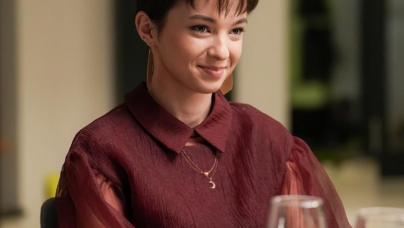 Karina Jianu, apariție spectaculoasă în costum de baie. Imagini de senzație cu actrița din „Ana, Mi-ai fost scrisă în ADN”