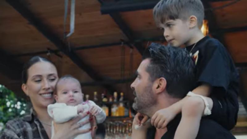 Primele imagini cu chipul micuței Jessica, mezina lui Pepe. Artistul a lansat un videoclip cu toată familia. Imagini de colecție