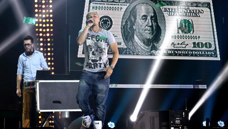 Puya s-a enervat în timpul unui concert. Ce s-a întâmplat pe scenă, în fața fanilor: „Ce vrei de la mine?!”
