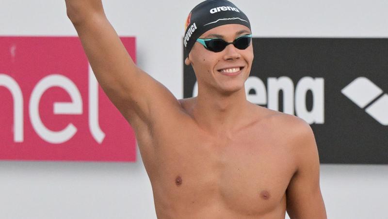 David Popovici, aur și nou record al competiției la proba de 100 m, la Campionatele Europene de Natație de la Paris