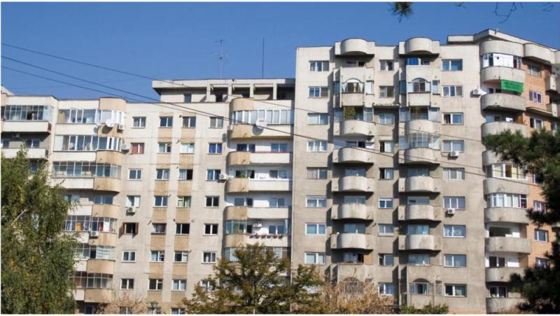 imagine cu un bloc din Romania