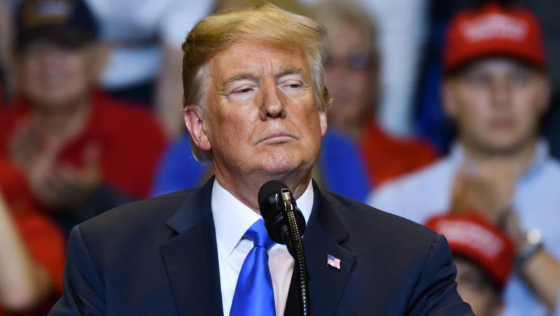 Ce dietă are Donald Trump. Burgerii și cartofii prăjiți nu lipsesc niciodată în timpul călătoriilor