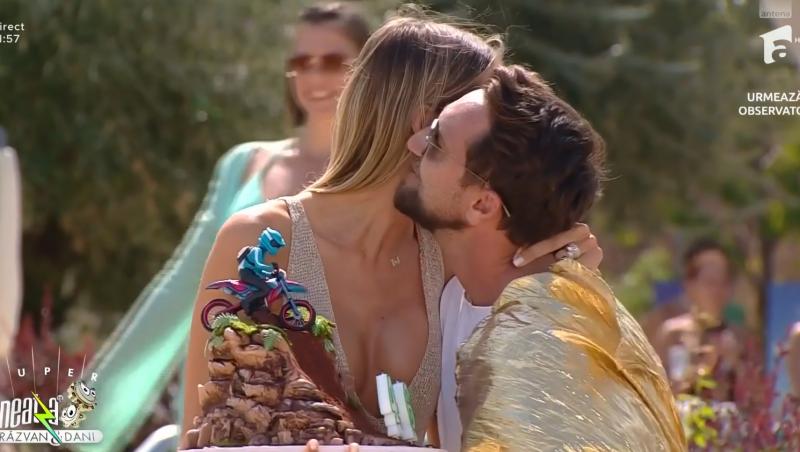 Dani Oțil, surpriză emoționantă de ziua lui: „Ți-am adus motivele pentru care evoluția ta este una evidentă: Tiago și Gabriela”