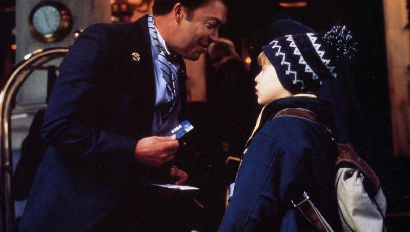 Actorul Tim Curry a murit la vârsta de 80 de ani. A lăsat în spate o carieră impresionantă