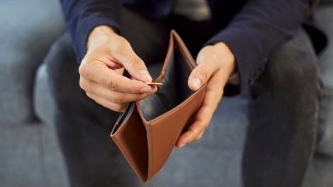 Care e cea mai prost plătită meserie din Rom&acirc;nia. Venitul lunar abia atinge minimul pe economie