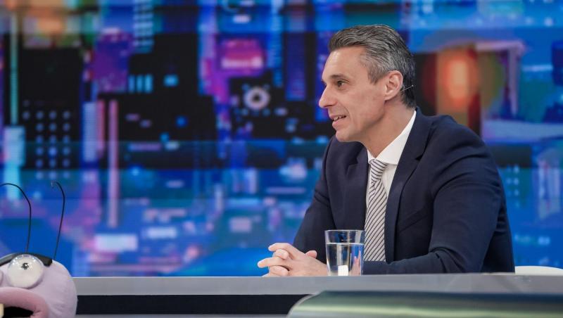 Motivul pentru care Mircea Badea și Carmen Brumă nu mănâncă niciodată împreună. Detalii neștiute din viața lor de cuplu