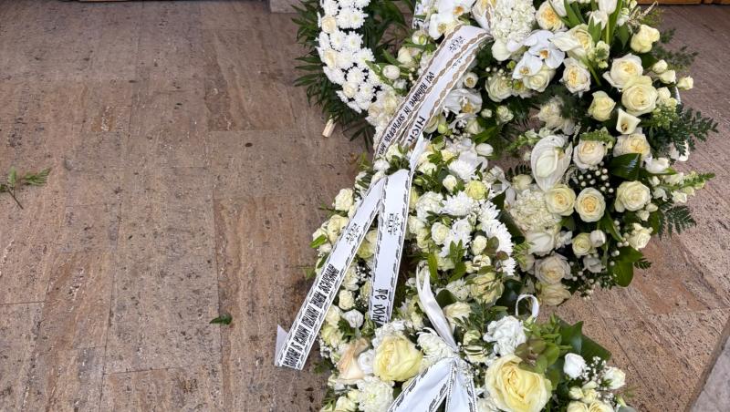EXCLUSIV | Mădălina Apostol, condusă astăzi pe ultimul drum. Imagini și informații în timp real de la înmormântare