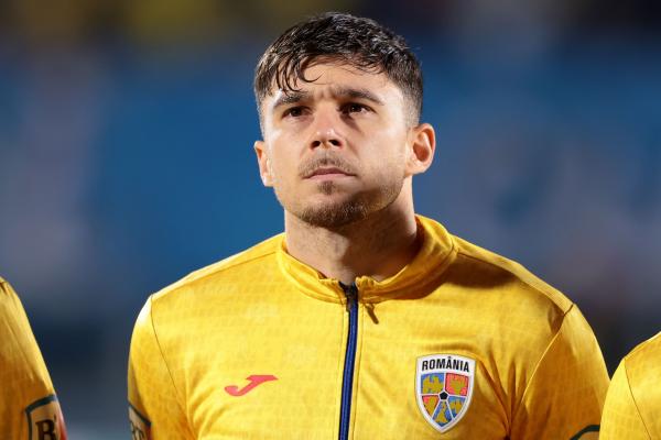 De la copilul rămas cu bunicii la Aiud la fotbalistul de azi. Povestea lui Andrei Rațiu și drumul de 30 de km făcut pentru fotbal