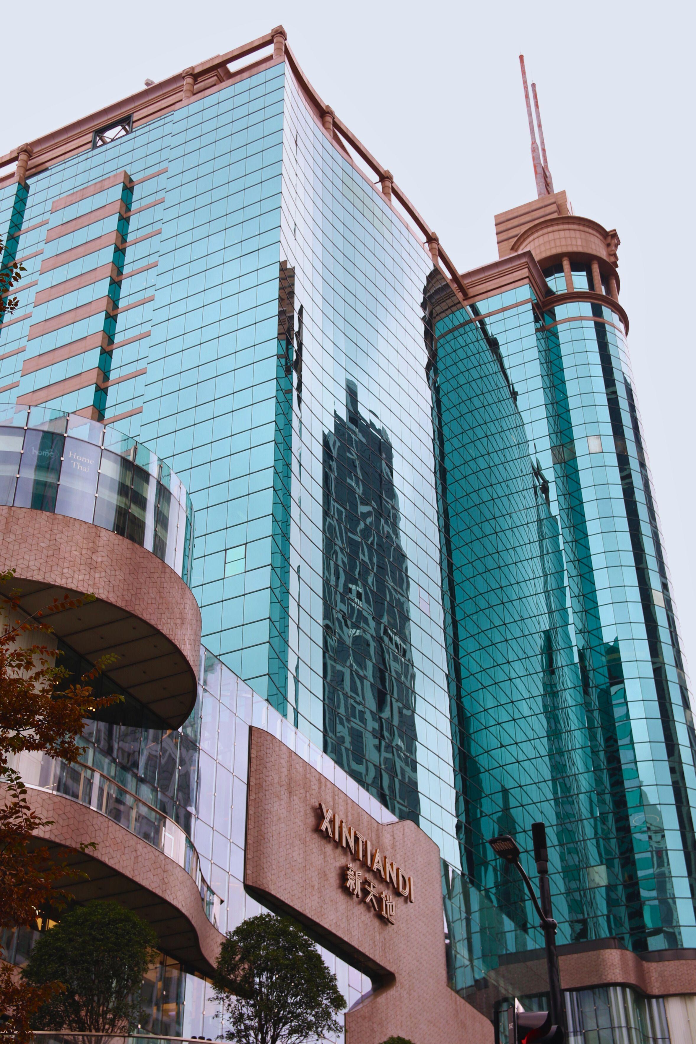 Au investit miliarde &icirc;ntr-un &bdquo;paradis&rdquo; de lux, apoi totul a fost abandonat. Cum arată acum &bdquo;orașul-fantomă&rdquo; din China