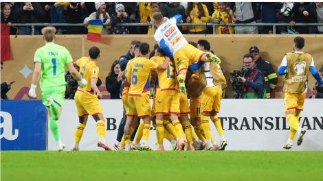 Gică Hagi, schimbare neașteptată &icirc;nainte de Rom&acirc;nia - Bosnia. L-a scos pe Ianis Hagi din lot. Ce alți jucători stau pe bară