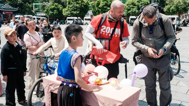 Lupta pentru Marea Imunitate aduce o zi cu emoție și spectacol la Asia Express, azi, de la 20.30, la Antena 1 şi pe AntenaPLAY
