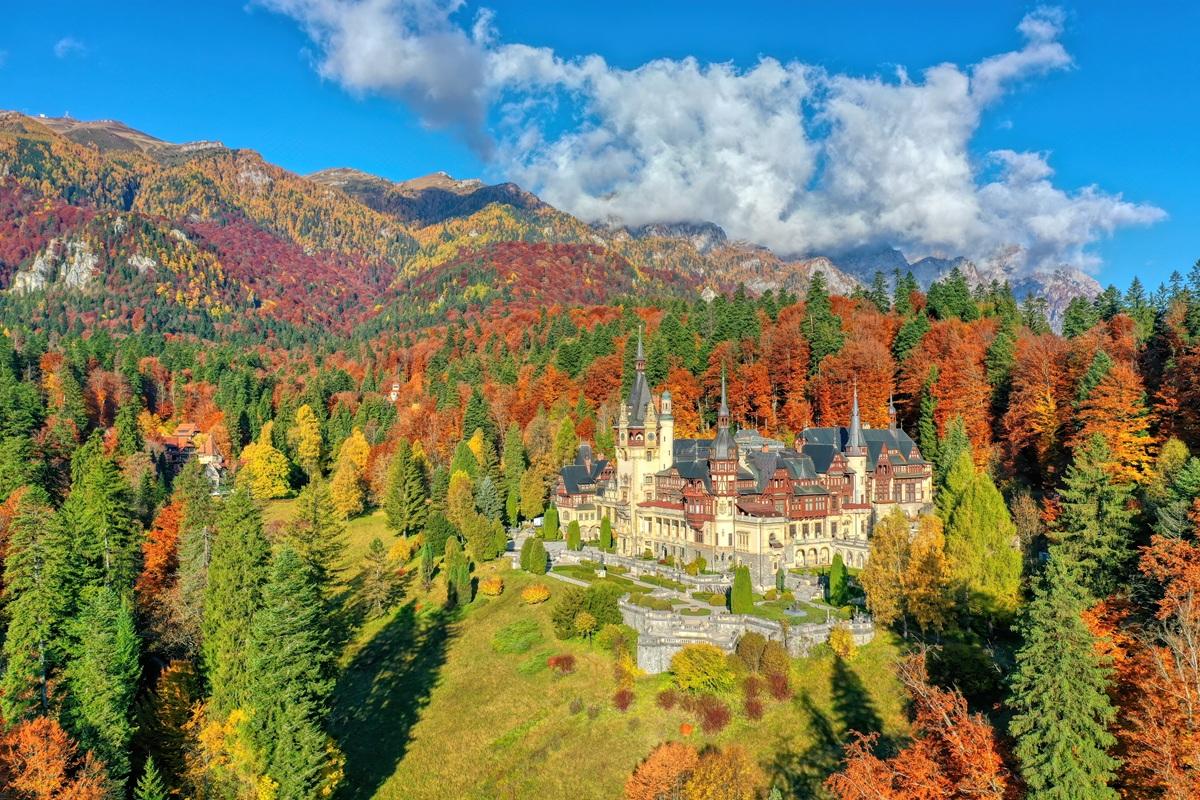 Locuri din Rom&acirc;nia pe care nu trebuie să le ratezi toamna aceasta. Cele mai &bdquo;instagramabile destinații&rdquo; din țară