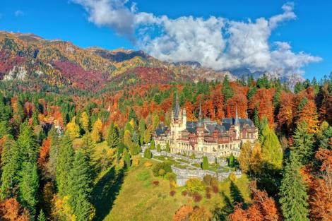 Locuri din Rom&acirc;nia pe care nu trebuie să le ratezi toamna aceasta. Cele mai &bdquo;instagramabile destinații&rdquo; din țară
