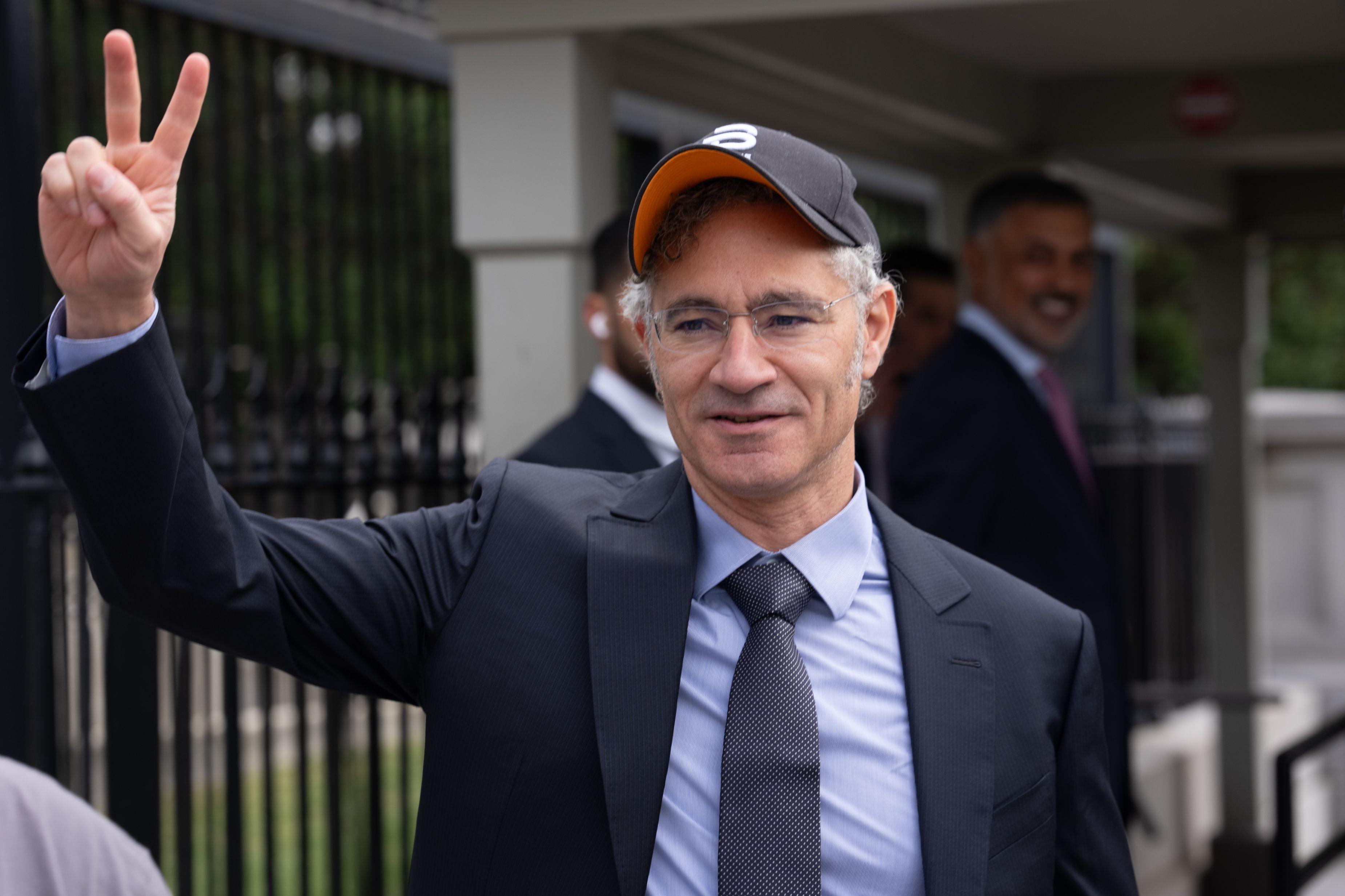 Alex Karp a cumpărat 15.000 de hectare de pădure &icirc;n Suedia. Ce vrea să facă miliardarul cu teritoriul de 22 de milioane de dolari