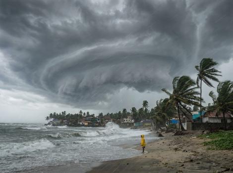 Fenomen rar &icirc;n Pacific: trei uragane s-au format simultan. Nu s-a mai &icirc;nt&acirc;mplat de 11 ani