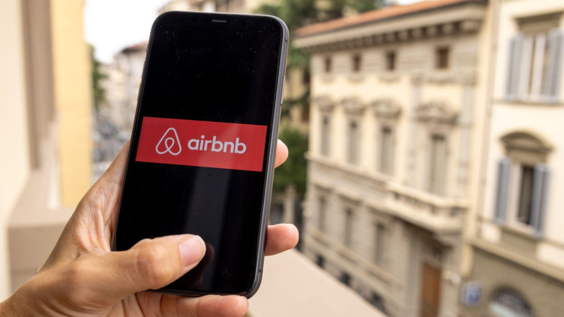 9 septembrie, zi importantă pentru Airbnb. Ce noi reguli pregătește UE pentru apartamentele &icirc;nchiriate turiștilor