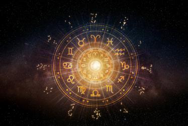 Horoscop weekend 23 - 24 noiembrie 2024. Ce zodii sunt binecuvântate de Univers în aceste două zile