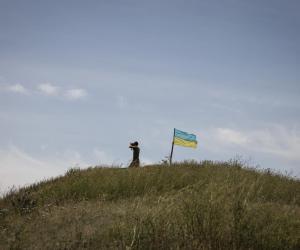 Război Rusia - Ucraina, ziua 131 LIVE TEXT. Putin felicită trupele ruse pentru 'eliberarea' regiunii Lugansk. Ucrainenii şi-au arborat steagul pe Insula Şerpilor