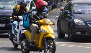 Livratorul nepalez lovit cu un lemn în cap la Cluj Napoca este paralizat și abia poate vorbi: „Recuperarea va fi lungă”