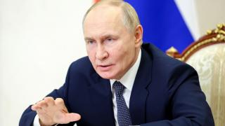 Oamenii de încredere ai lui Vladimir Putin dispar rând pe rând: „bolnavi” sau morți în condiții suspecte. Se clatină regimul de la Kremlin?
