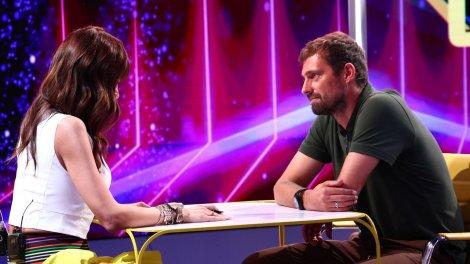 &bdquo;Furnicuțele&rdquo;, invitat Gabi Tamaș. Informații &icirc;n exclusivitate despre celebra filmare din casa scării