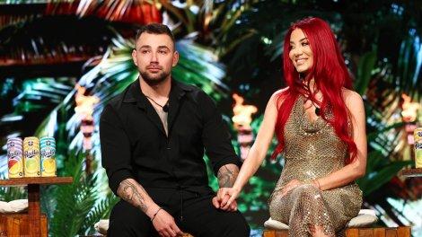 Insula Iubirii: Reuniuni. Cum au ajuns Claudiu și ispita Anamaria Vaida să formeze un cuplu. Au o relație la distanță