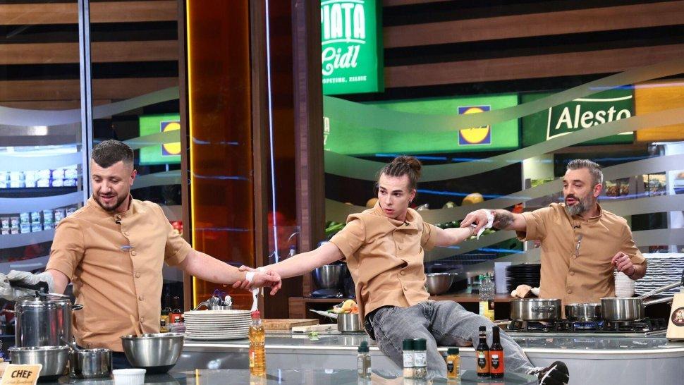 Confruntare memorabilă la Chefi la cuțite: concurenții gătesc legați la m&acirc;ini &icirc;ntr-o bătălie culinară cu rețete din filme celebre