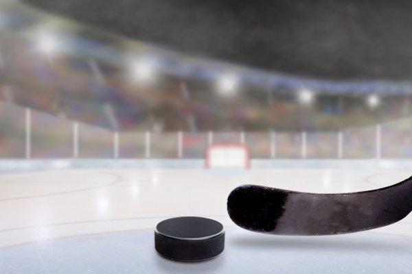 Campionatul Mondial de hochei | Suedia & Danemarca 2025 se vede LIVE în AntenaPLAY. Până pe 25 mai, urmărește confruntările pe gheață pe canalul dedicat! 