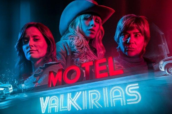 Premiera serialului Motel Valkirias e în AntenaPLAY. Descoperă episodul 1 din producția care te va captiva!