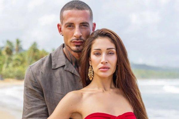 Premiera Insula Iubirii | Spania. Descoperă cuplurile care &icirc;și pun iubirea la &icirc;ncercare &icirc;n show-ul fenomen. Vezi acum cel mai nou sezon!