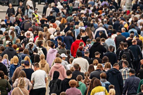 Data dispariției oamenilor, calculată cu o precizie de 95%. C&acirc;nd cred experții că va avea loc sf&acirc;rșitul speciei noastre